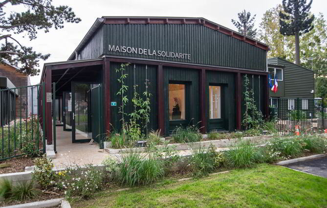 (95) La Maison de la Solidarité d’Auvers-sur-Oise a été inaugurée 